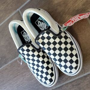Comfy Cush Black and White Checkered Vans